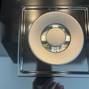 Siemens Beşli Cam Ocakta 3 Ayda Oluşan Çatlaklar Ve Servis Süreci Hakkında Şikayet