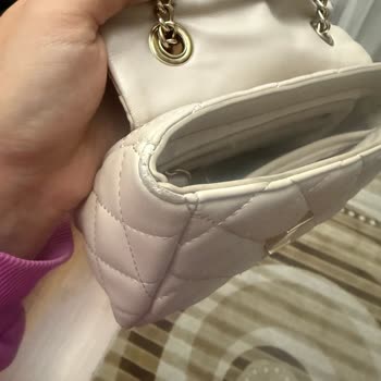 Boynerden Aldığım Valentino Çanta Kısa Sürede Bozuldu Ve İnceleme Süreci Hayal Kırıklığıydı