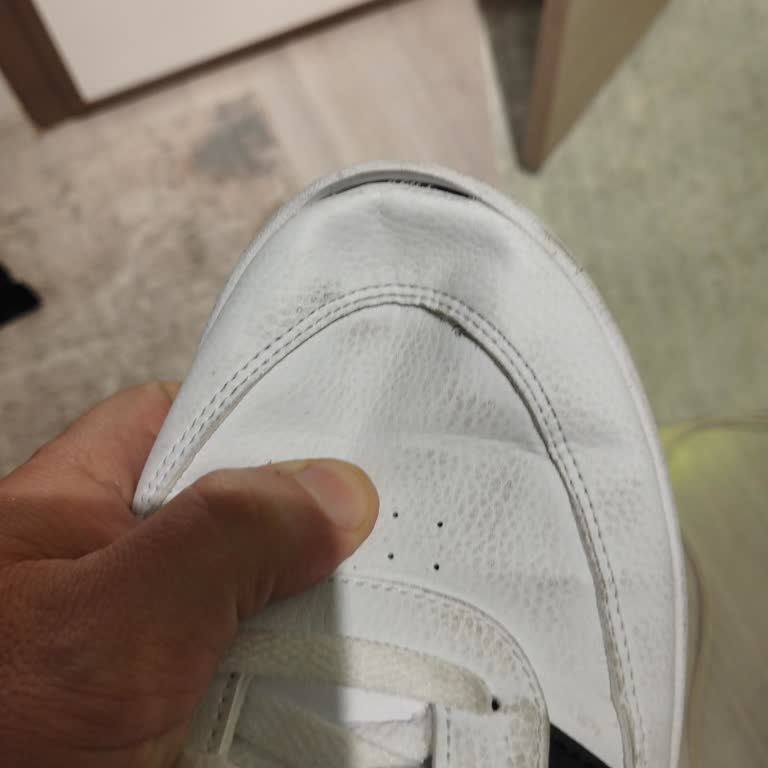 Bir Gün Giyilen Adidas Ayakkabının Açılması Kullanıcı Hatası Sayıldı