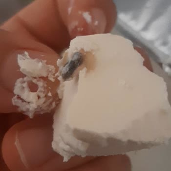 Dost Süzme Peynirde Yabancı Cisimle Karşılaştım