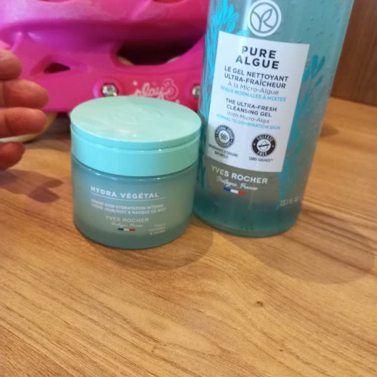 Nemlendirici Cildimi Tahriş Etti Ve Yağ Bezesi Oluştu