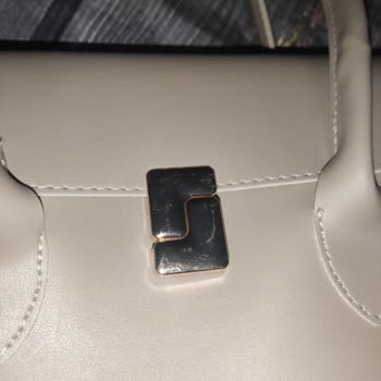 Kullanılmış Ve Hasarlı Çanta Gönderdiler Para İadesi Yapılmıyor