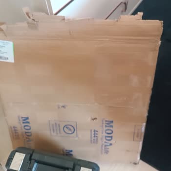 Sıfır Diye Alınan Yatak Odası Takımı Defolu Ve Teslimat Sorunlu