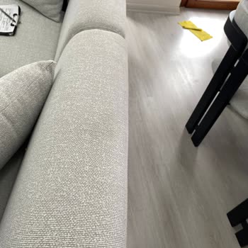 Koltuk Takımında Kumaş Ve Dokuma Hataları İçin Çözüm Bulunmadı