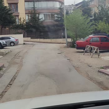 Yenimahalle Güzelyaka Mahallesi'nde Yolların Onarılmaması Ve İlgisizlik