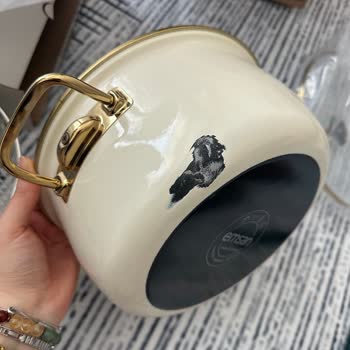 Emsan Mutfak Kalitesiz Ürün Gönderimi Ve Değişim Yapılmaması Müşteri Memnuniyetini Zedeliyor