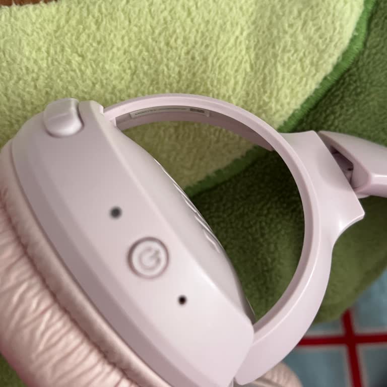 JBL 570 BT Kulaklığımın Tuşu Kendiliğinden Bozuldu