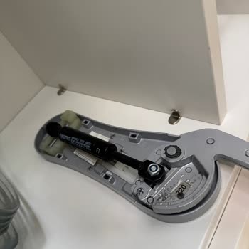 Mutfak Dolabı Piston Sorunu ve Yedek Parça Bulunamaması