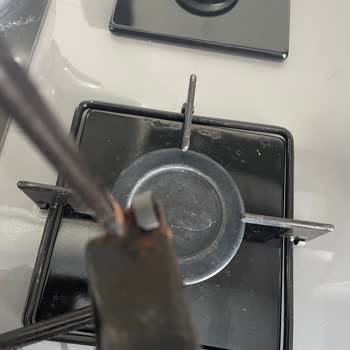 Yeni Alınan Ocakta Delinme Ve Paslanma Sorunu, Yetersiz Servis Desteği