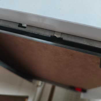 Mutfak Çekmecelerinde Kırılan Plastik Tırnaklar Çözüm Bekliyor