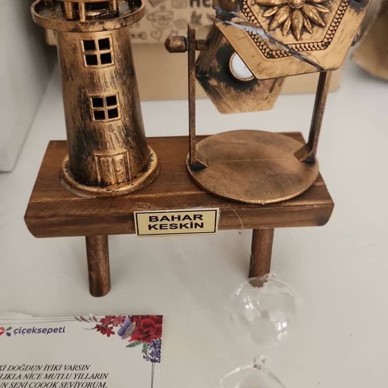 Hasarlı Hediye Ve Yetersiz Müşteri Hizmetleri