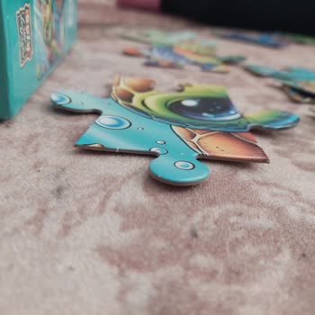 Puzzle Parçaları Eğri Ve Birleşmiyor
