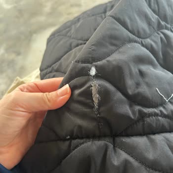 Çamaşır Makinesi Kıyafetleri Yırtıyor, Servis Çözüm Sunmuyor