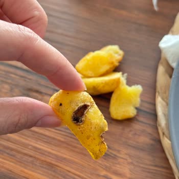 Feast Markasından Aldığım Patateslerde Kurt Çıkması Hayal Kırıklığı Yaşattı