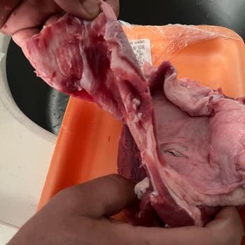 Et Paketinde Güven Sarsan Görüntü