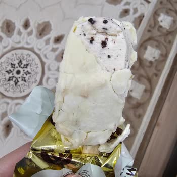 Aldığım Dondurmanın İçi Buzlanmış Ve Tadı Bozuk Çıktı