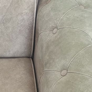 Modalife Krem Renkli Koltuk Takımı Yeşile Döndü, Temizlenmiyor