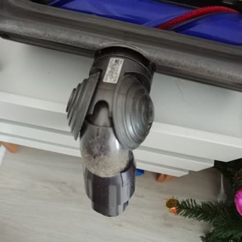 Dyson V15 Süpürge Başlığında Toz Kaçırma Ve Müşteri Hizmetlerinde İlgisizlik