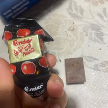 Çikolatada Kurt Ve Eksik Fındık Sorunu Tekrarlandı