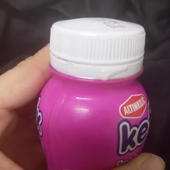 Altınkılıç Kefirix Şişesi Patladı Ve Baloncuklar Çıktı