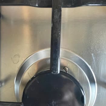 Kısa Sürede Ankastre Ocakta Leke Ve Küflenme Sorunu