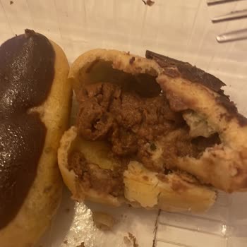 Eklerlerin Bozuk Kreması Ve Düşük Kalite Hayal Kırıklığı Yaşattı