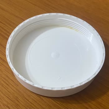 Aldığım Kreatinin Kapağı Ve Jelatininde Leke, Ürün Bozuk Çıktı