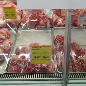 Aynı Şehirde Migros Şubelerinde Kuzu Kaburga Fiyat Farkı Şaşkınlığı