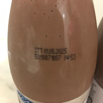 Buzdolabında Saklanan Sütler Son Kullanma Tarihinden Önce Bozuldu