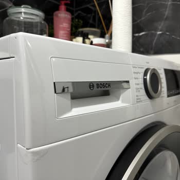 Bosch Çamaşır Makinesinde Deterjan Gözünde Pas Ve Kabarma Sorunu