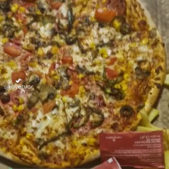 Domino's Pizza Ürünleri Yan Yana Koymuşlar!