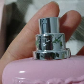 Aldığım Parfümler Hasarlı Ve Kalitesiz Çıktı, Satıcı İlgilenmiyor