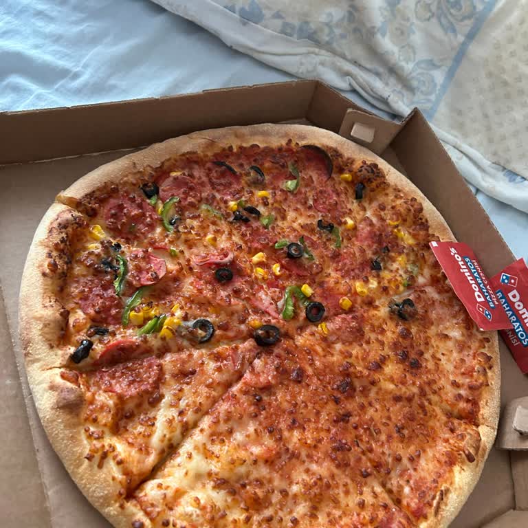 Domino's Pizza'da Malzeme Eksikliği Ve Yanlış Ürün Teslimatı
