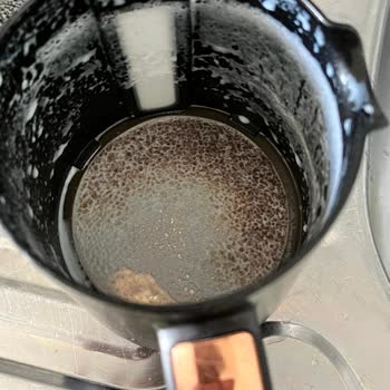 Süt Isıtma Fonksiyonu Sürekli Taşma Sorunu Yaratıyor