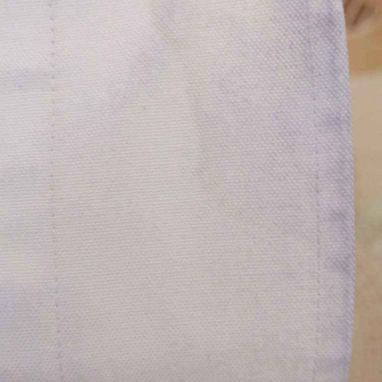 Aldığım Takım Elbise Sürekli Soluyor Ve Gömleğimi Boyuyor