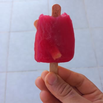 Algida Vişi Dondurmasında Sağlığı Tehdit Eden Kırık Çubuk Şoku