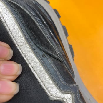 Aldığım Ayakkabı Kısa Sürede Yırtıldı, Değişim Talebim Reddedildi