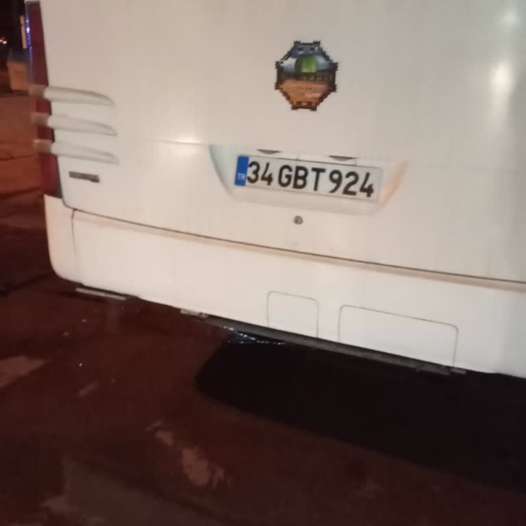 Bagaj Ücreti Ve Sigara Kullanımı Nedeniyle Yaşanan Olumsuz Seyahat Deneyimi