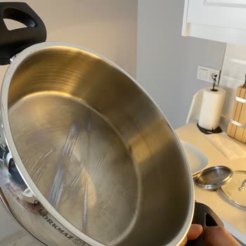 Korkmaz Mutfak Eşyaları Nora Tencere Renk Değişimi Ve Dengesizlik Sorunu!