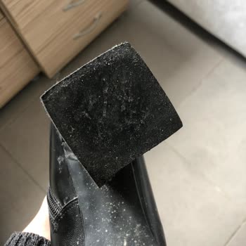 Boyner Yaya By Hotiç Ayakkabının Topuğu Döndü Ve Dikişi Açıldı