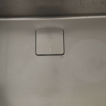 Yeni Alınan Teka Flex Linea Evyede Kısa Sürede Renk Değişimi Sorunu