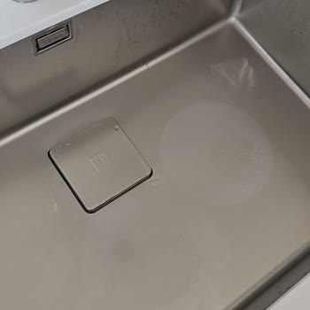 Yeni Alınan Teka Flex Linea Evyede Kısa Sürede Renk Değişimi Sorunu