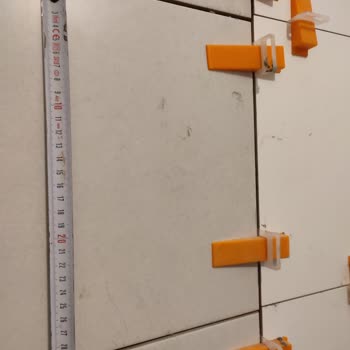 Vitra Duvar Seramiklerinde Ölçü Hatası Banyoda Kusurlu Döşeme Sorunu