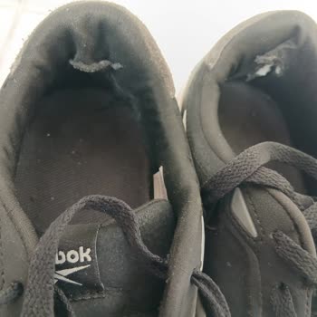 Aldığım Ayakkabının Tabanı Kısa Sürede Açıldı Değişim Yapılmadı