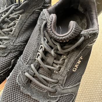 Gant Ayakkabının İç Astarları Kısa Sürede Yırtıldı, Kullanım Hatası Denilerek Sorumluluk Alınmadı