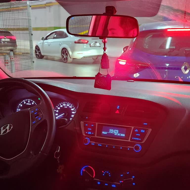 Otoparkta Yaşanan Yoğunluk Nedeniyle Mağduriyet