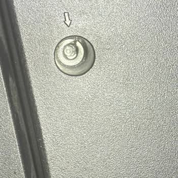 Vestel Smart TV Tamir Sonrası Eksik Ve Hasarlı Teslim Edildi