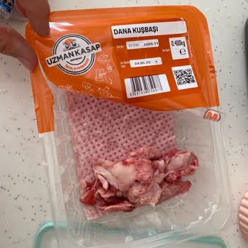 Uzman Kasap Kuşbaşı Ette Kıl Ve Yüksek Yağ Oranı Sorunu