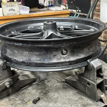 Yeni Alınan Motosikletin Jantında Beklenmedik Korozyon Sorunu