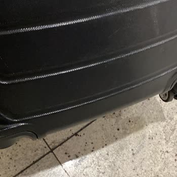 Bagajım Yanlış Perona Geldi, Tekeri Kırıldı Ve Çözüm Bulamıyorum